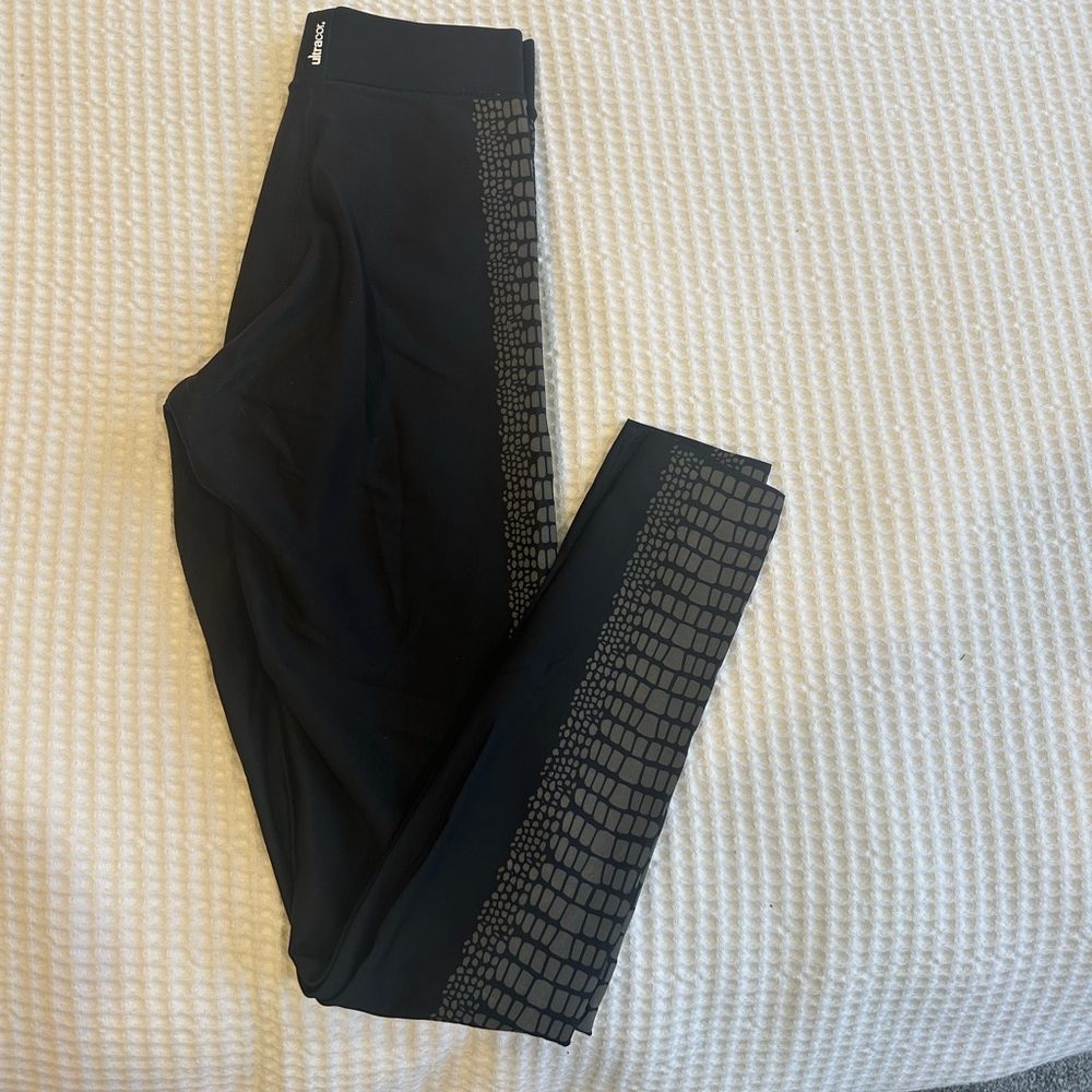 ultracor Black Leggings with Gray Croc-Print Side Panels